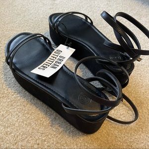 UO Mac Strappy Platform Sandal